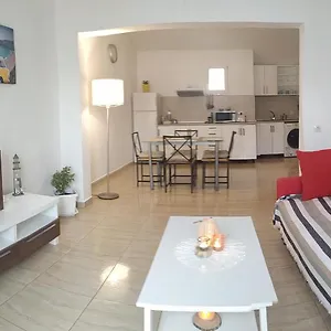 https://nya-home.in-canary-islands.com